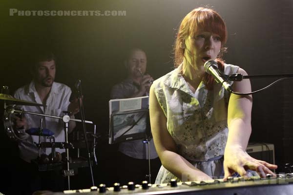 CAMERA OBSCURA - 2009-04-16 - PARIS - La Maroquinerie - 